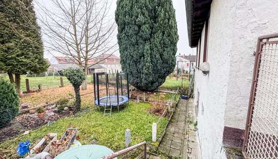 Bild von Lage Lage Lage kleiner Preis, großes Potential Doppelhaushälfte nahe des Ortskerns