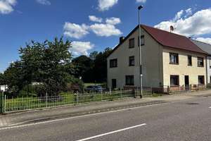 Achtung Schnäppchen: Großes Wohnhaus mit schönem Grundstück, auch für zwei Familien nutzbar! – Die vollständige Adresse der Immobilie erhältst du vom Anbieter., 4654 Eulatal – Vorschaubild 1