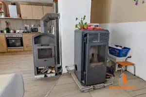 IMMOSPACE *** HANDWERKER AUFGEPASST! HAUS MIT GARTEN & GARAGE ZUM FERTIG RENOVIEREN *** – Augsburg (Kreis) – Vorschaubild 9
