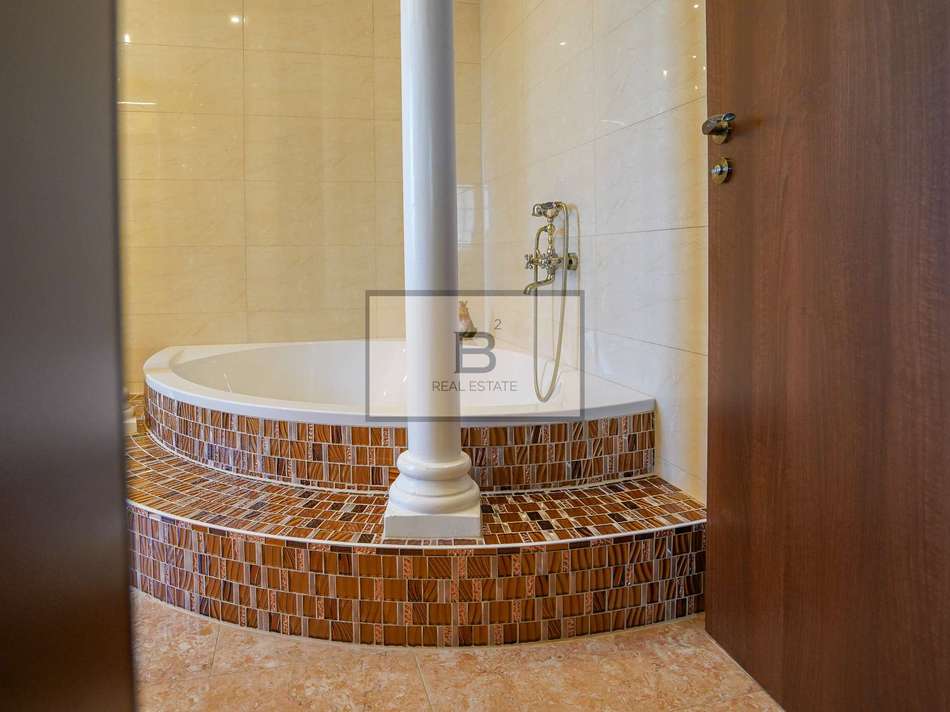 Badezimmer (OG)