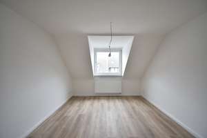ERSTBEZUG nach Sanierung! Moderne 2-Zi-Whg mit Wohnküche in Flingern – Birkenstraße 143, 40233 Flingern Nord, Düsseldorf – Vorschaubild 3