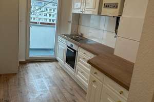 2-Zimmer-Wohnung in Düsseldorf Friedrichstadt – Jahnstraße 00, 40215 Friedrichstadt, Düsseldorf – Vorschaubild 2