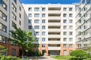 Rarität Berlin-Mitte! Ruhige, kernsanierte & helle Oase in der 7. Etage über den Dächern. – Die vollständige Adresse der Immobilie erhältst du vom Anbieter., 10117 Mitte (Ortsteil), Berlin – Vorschaubild 14