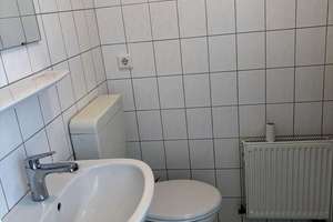 NEUER PREIS: Wohn- und Geschäftshaus im historischen Neuwerk - 1 Wohnung und 1 Gewerbefläche frei – Die vollständige Adresse der Immobilie erhältst du vom Anbieter., 24768 Rendsburg – Vorschaubild 5