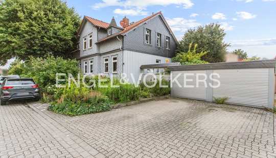 Bild von CHARMANT UND GEMÜTLICH! EFH MIT DOPPELGARAGE & IDYLLISCHEM GARTEN