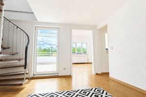 Ziehen Sie sofort ein - Maisonette-DG-Wohnung mit Loggia in Johanneskirchen – Die vollständige Adresse der Immobilie erhältst du vom Anbieter., 81927 Johanneskirchen, München – Vorschaubild 15