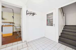 Bad Homburg v.d.H.: *Mehrgenerationenhaus mit Anbau und separagter Werkstatt im Hof* – Die vollständige Adresse der Immobilie erhältst du vom Anbieter., 61350 Bad Homburg vor der Höhe – Vorschaubild 15