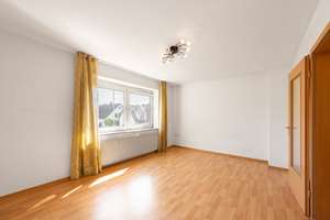AIGNER - Sanierungsbedürftiges Zweifamilienhaus mit Ausbaupotenzial in Wasserburg – Die vollständige Adresse der Immobilie erhältst du vom Anbieter., 89312 Günzburg – Vorschaubild 10