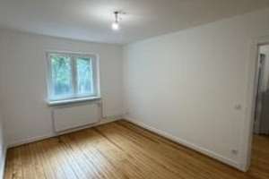 2,5-Zimmer-Wohnung mit Balkon und Keller in Hamburg-Barmbek – Langenfort 52, 22307 Barmbek-Nord, Hamburg – Vorschaubild 8
