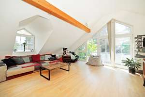 Exkl. 3-Zimmer-DG-Wohnung mit Dachterrasse, 2 Balkonen, Sauna und EBK in Bestlage Waldperlach – Drosselbartstraße 5, 81739 Waldperlach, München – Vorschaubild 3