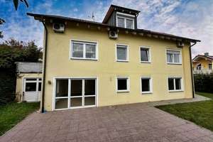 Gepflegtes Mehrfamilienhaus in ruhiger Wohnlage - Für Kapitalanleger  – Die vollständige Adresse der Immobilie erhältst du vom Anbieter., 97980 Bad Mergentheim – Vorschaubild 2