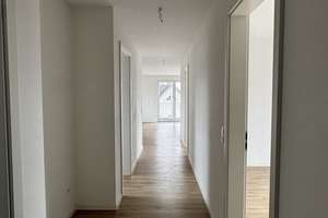 Großzügige 3-Zimmer-Wohnung mit Einbauküche und Dachterrasse in Osternburg – Die vollständige Adresse der Immobilie erhältst du vom Anbieter., 26135 Drielaker Moor, Oldenburg (Oldenburg) – Vorschaubild 3