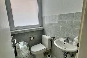 Familienfreundliche-Wohnung mit ausgebautem Dachgeschoss
und genehmigter Ausbaureserve – Die vollständige Adresse der Immobilie erhältst du vom Anbieter., 44287 Aplerbeck (Ortsteil), Dortmund – Vorschaubild 9