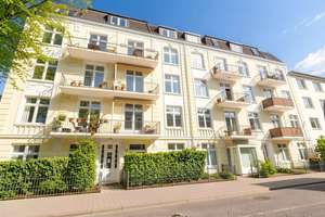 Generalsviertel  |  Rohdiamant im Altbau  |  Erdgeschoss  |  3 Zimmer-ETW  |  kleiner Gartenbereich