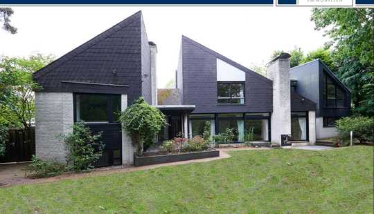 Bild von Architektenhaus mit flexiblen Nutzungsmöglichkeiten in Hannover-Kirchrode