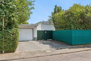 Hochwertiges Einfamilienhaus mit großem Garten und Garage in guter Lage von Bonn-Röttgen – Die vollständige Adresse der Immobilie erhältst du vom Anbieter., 53125 Röttgen, Bonn – Vorschaubild 19