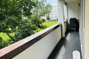 Modernisiert! Stilvolle 3-Zimmer-Wohnung mit Wohlfühlfaktor – Nürnberg – Vorschaubild 1