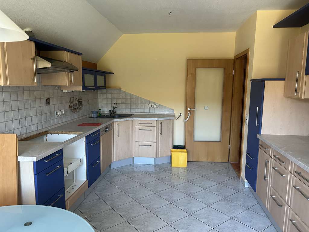 Immobilie in Wasungen - Renovierte 4-Zimmer Wohnung mit Balkon in Wasungen - Bild 3