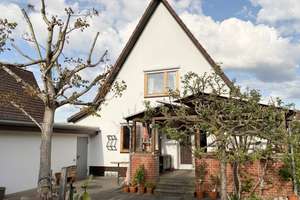 Gepflegtes Zuhause mit Charakter – modernisiertes Einfamilienhaus in attraktiver Lage – Die vollständige Adresse der Immobilie erhältst du vom Anbieter., 29221 Celle – Vorschaubild 2