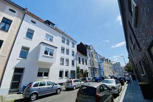 Schicke 2 Zimmer Wohnung mit EBK, Balkon und Blick ins Grüne in MG-Bonnenbroich-Geneicken – Hermann-Löns-Straße 20, 41238 Mülfort, Mönchengladbach – Vorschaubild 15