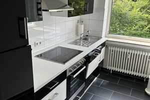 Modern möblierte Zweizimmerwohnung mit Balkon und Top-Küche, Schloss Eller im Garten – Am Pflanzkamp 62, 40229 Düsseldorf – Vorschaubild 10