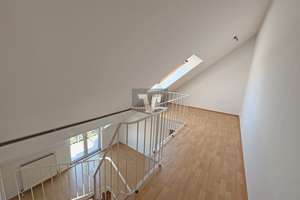 MA-Neckarau: Modernes Wohnen auf 2 Ebenen: Maisonettewohnung mit Balkon! – Die vollständige Adresse der Immobilie erhältst du vom Anbieter., 68199 Neckarau, Mannheim – Vorschaubild 7