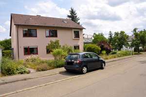 KAPITALANLAGE oder MEHRGENERATIONENHAUS:
TEILMODERNISIERTES DREIFAMILIENHAUS + GARTEN + DOPPELGARAG – Schwäbisch Hall (Kreis) – Vorschaubild 2