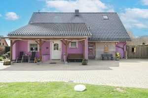Einfamilienhaus mit Einliegerwohnung/Ferienwohnung und Außenpool bei Lübeck – Nordwestmecklenburg (Kreis) – Vorschaubild 3