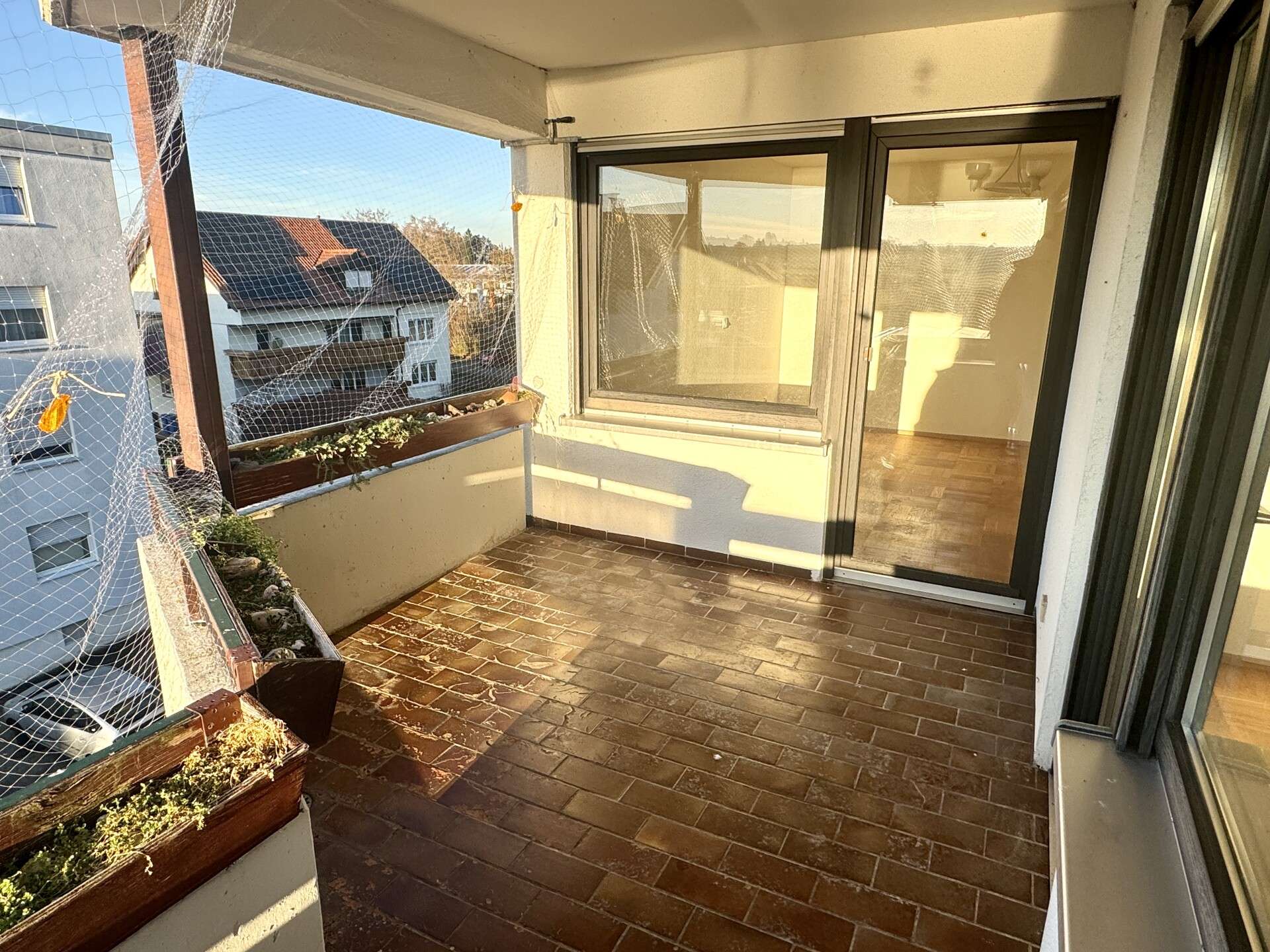 Immobilie in Alleshausen - Lichtdurchflutet wohnen in modernisierter Eigentumswohnung am Rande von Bad Buchau - Bild 3