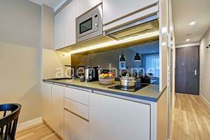 MÖBLIERT - BESTE LAGE - Modernes Business Apartment mit Balkon – Die vollständige Adresse der Immobilie erhältst du vom Anbieter., 70191 Heilbronner Straße, Stuttgart – Vorschaubild 9