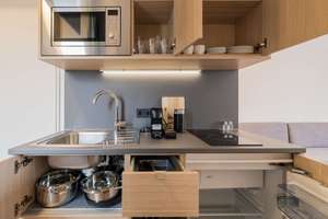 Property thumbnail 9