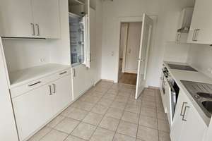 Charmante, helle 3-Zimmerwohnung in zentraler Lage – Enge str. 3, 72764 Reutlingen-Mitte, Reutlingen – Vorschaubild 4
