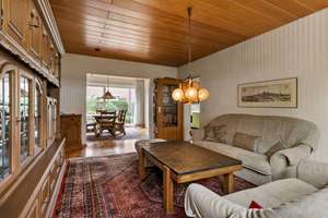 Charmantes Reihenmittelhaus in Münster-Coerde: 5 Zimmer, Süd-Garten & Garage – 48157 Coerde, Münster – Vorschaubild 2