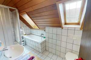 Erftstadt-Blessem! 2-Familien Architektenhaus mit Galerie in sehr guter Wohnlage! (MB 4747) – Rhein-Erft-Kreis – Vorschaubild 8