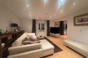 Hochwertige Maisonetteswohnung 3 Zimmer inkl EBK.  in Frankfurt-Eckenheim