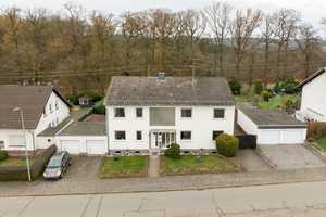 Zweifamilienhaus + Apartment- stadtnah und ruhig gelegen am Waldrand! – Mayen-Koblenz (Kreis) – Vorschaubild 2