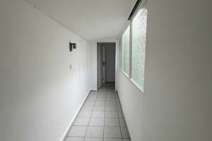 Dachgeschosswohnung in attraktiver Wohnlage von Rodenkirchen! – Adamstraße 17-19, 50996 Rodenkirchen (Ortsteil), Köln – Vorschaubild 2