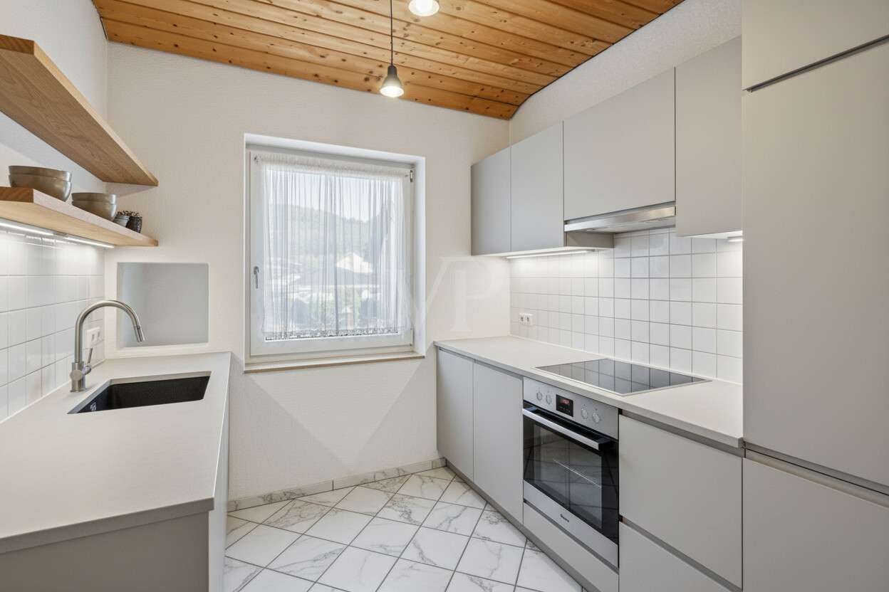 Immobilie in Fischbach bei Dahn - Familienfreundliches Anwesen in idyllischer Waldrandlage – vielseitig nutzbar mit drei Wohnebenen - Bild 2