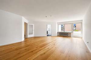 AIGNER - Schöne 1-Zimmer-Wohnung mit Balkon & Tiefgaragenstellplatz in München-Moosach