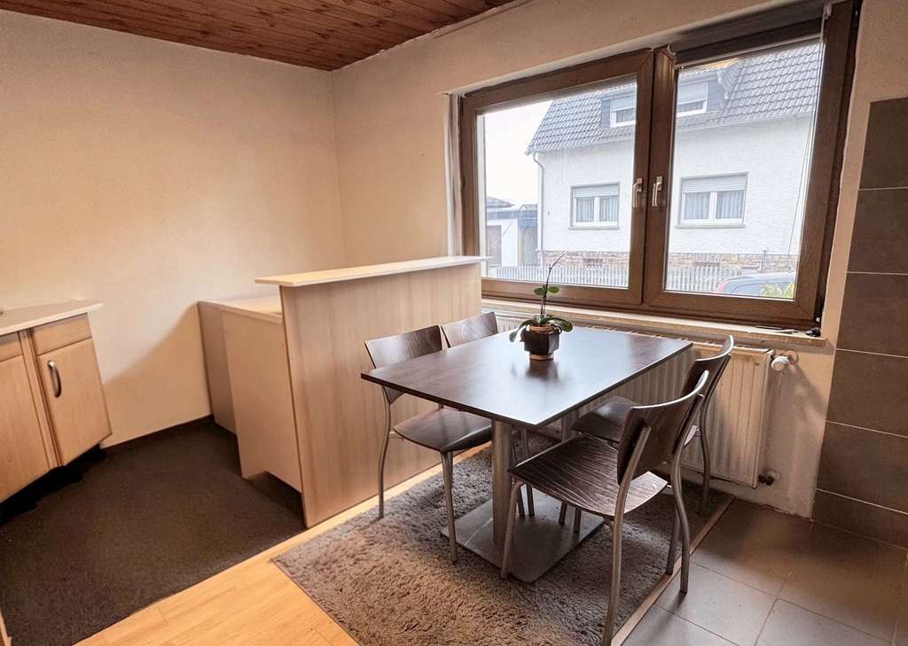 Immobilie in Altweidelbach - Vermietetes Wohnhaus mit großem Grundstück in ruhiger Wohnlage von Simmern im Hunsrück - Bild 2