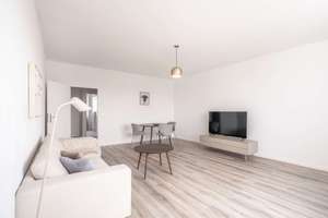 Moderne 3-Zimmer-Wohnung in Kreuzberg - voll möbliert – Mehringdamm 128, 10965 Kreuzberg, Berlin – Vorschaubild 4