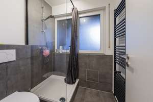 Sofort frei & bezugsfertig: Hochwertig sanierte 3-Zimmer-Wohnung mit Aufzug & Balkon – Die vollständige Adresse der Immobilie erhältst du vom Anbieter., 86163 Hochzoll-Nord, Augsburg – Vorschaubild 5