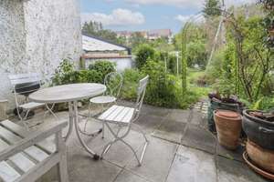 Lichtdurchflutetes Reihenhaus mit Garten, Balkon und Garage – Die vollständige Adresse der Immobilie erhältst du vom Anbieter., 73275 Ohmden – Vorschaubild 2