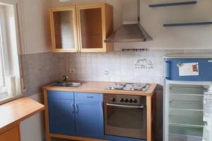 Gut geschnittene, helle Zwei-Zimmer-Wohnung mit Balkon und Stellplatz in Nürnberg – Warmbrunner Straße 11, 90473 Langwasser Südost, Nürnberg – Vorschaubild 3