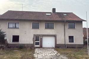 1-2 Familienhaus mit viel Potenzial für Ihre Wohnträume + Garten und Schuppen – Die vollständige Adresse der Immobilie erhältst du vom Anbieter., 37281 Wanfried – Vorschaubild 1