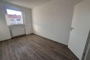 Mieter für frisch renovierte Wohnung gesucht! – Schlesische Str. 9, 49088 Dodesheide, Osnabrück – Vorschaubild 8