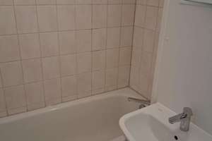 Gamigstraße 20 - helle 3 ZKB Wohnung im 11.OG -WBS- zu vermieten – Die vollständige Adresse der Immobilie erhältst du vom Anbieter., 1239 Prohlis-Nord, Dresden – Vorschaubild 9