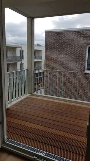 Moderner Neubau in der List: Schöne 2-Zimmer-Wohnung mit Balkon
