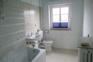 Property thumbnail 12