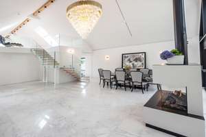 Villa mit zwei autarken Wohneinheiten.
High-End-Ausstattung in begehrter Bestlage von Münster. – Die vollständige Adresse der Immobilie erhältst du vom Anbieter., 48155 Mauritz-Ost, Münster – Vorschaubild 14